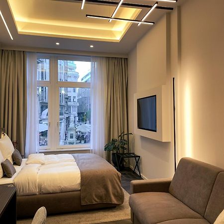 Damas Suites Budapest Bagian luar foto