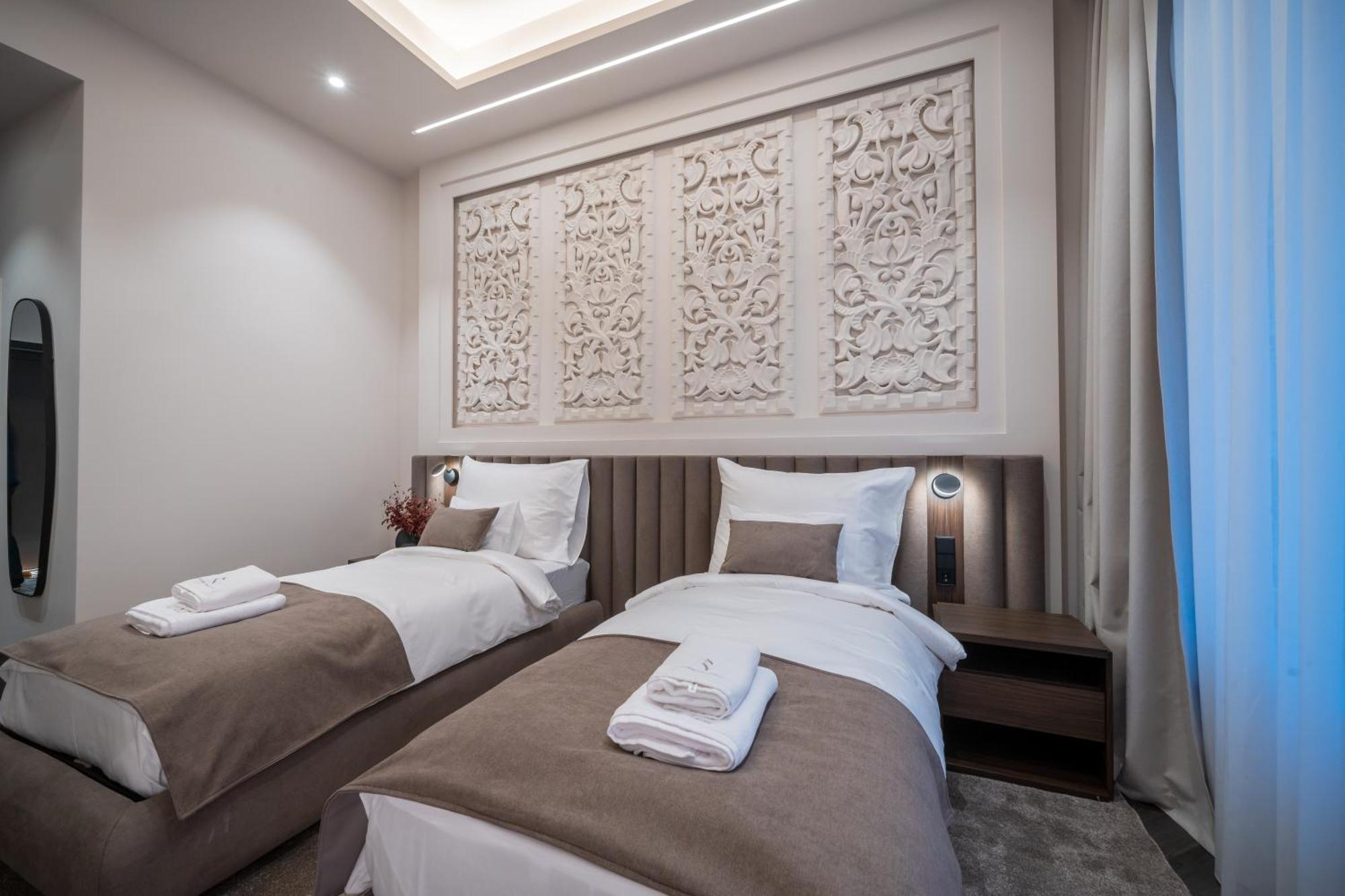 Damas Suites Budapest Bagian luar foto