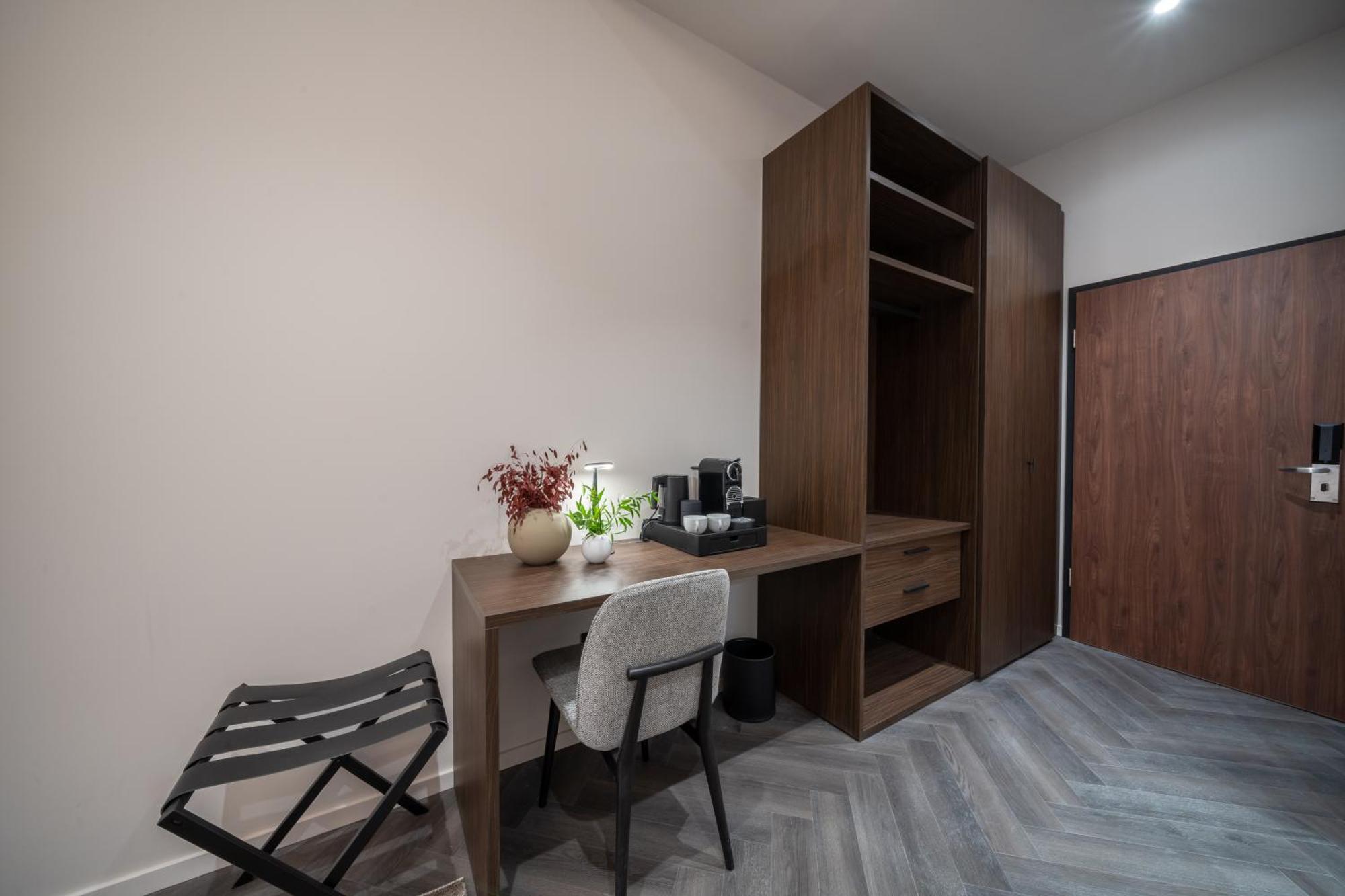 Damas Suites Budapest Bagian luar foto