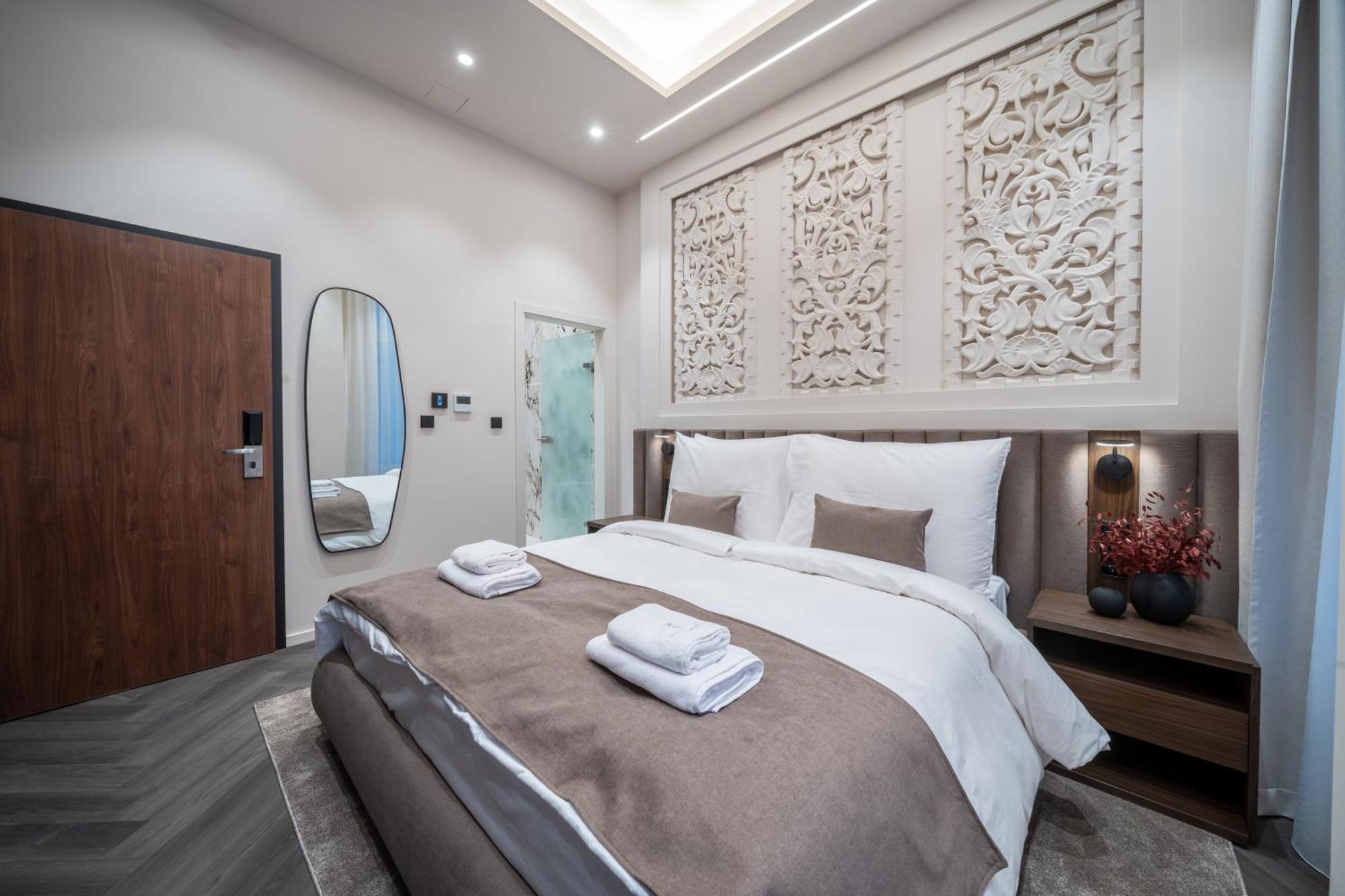 Damas Suites Budapest Bagian luar foto
