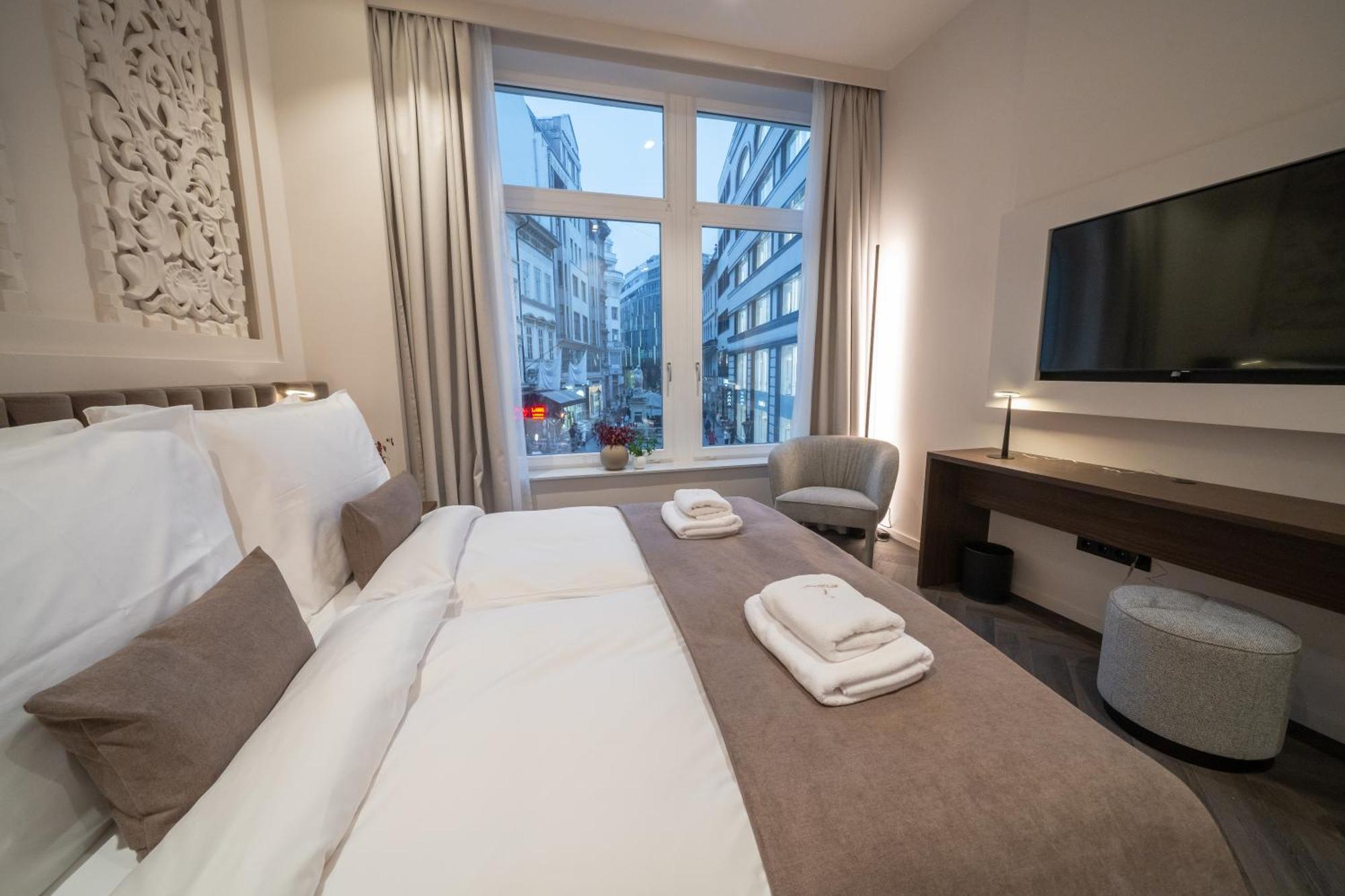 Damas Suites Budapest Bagian luar foto