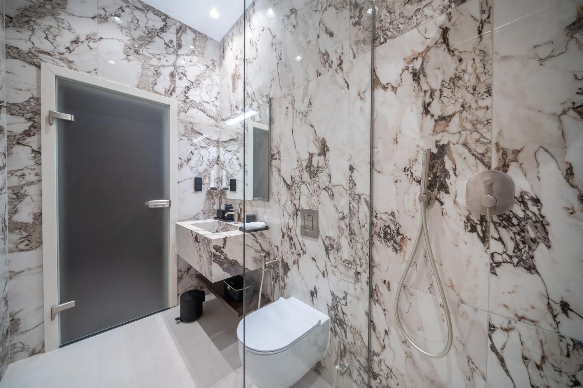 Damas Suites Budapest Bagian luar foto